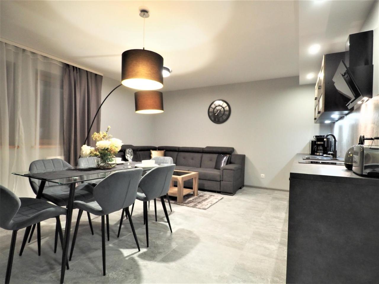 VIP Apartamenty FOLK RESIDENCE Zakopane Bagian luar foto