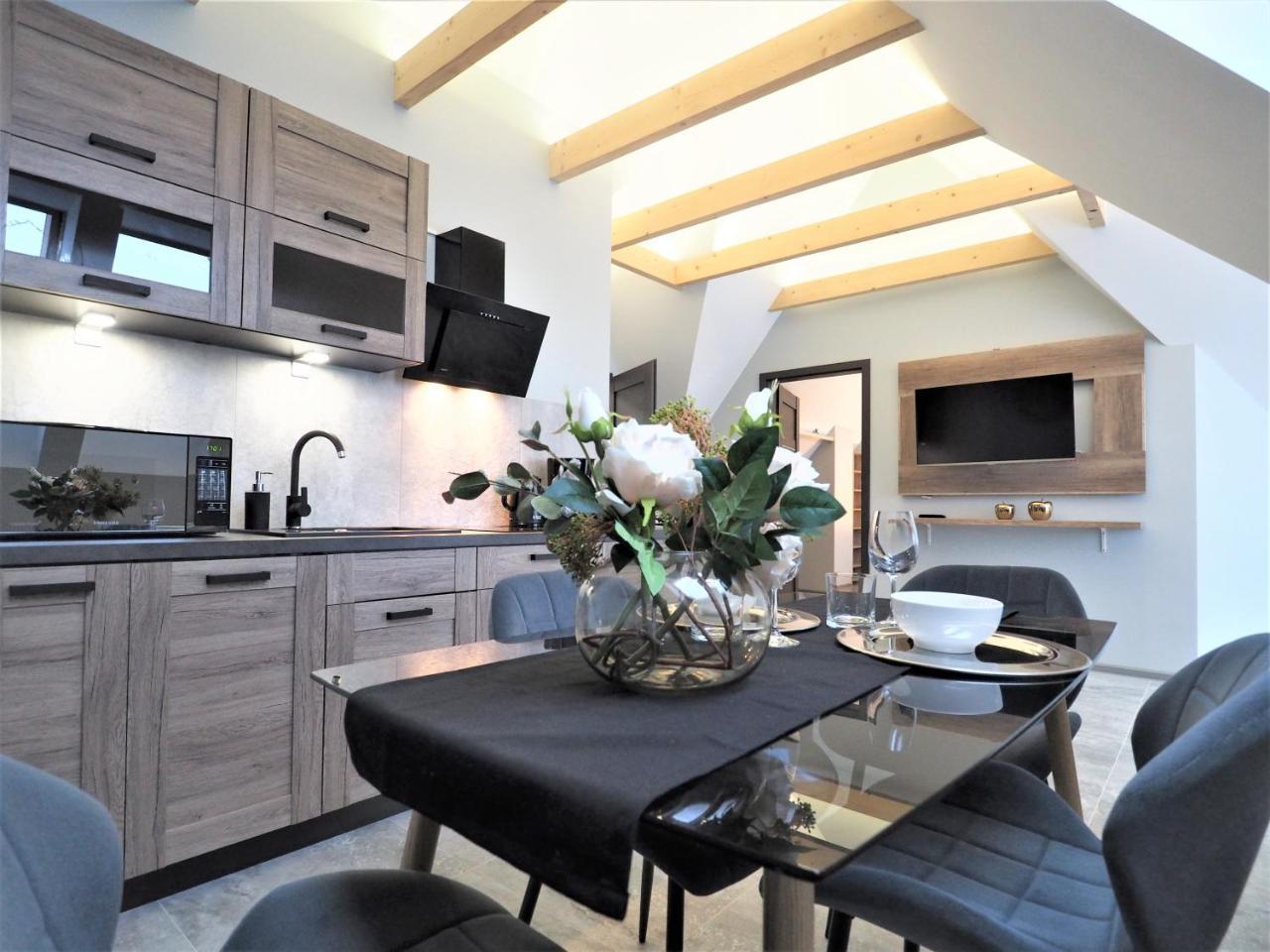VIP Apartamenty FOLK RESIDENCE Zakopane Bagian luar foto